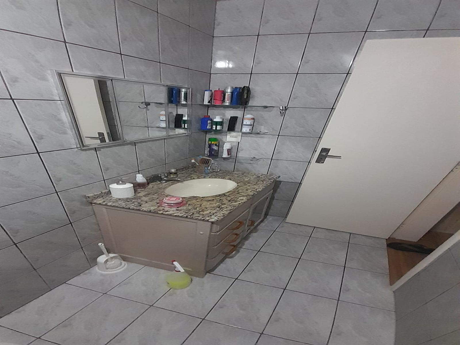 Image D