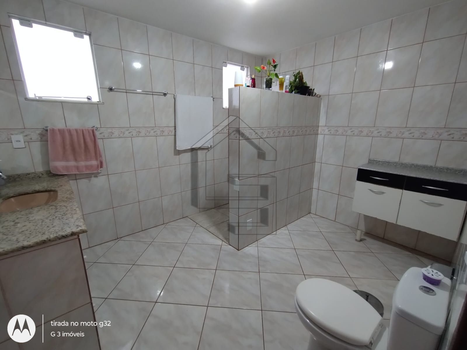 Image E